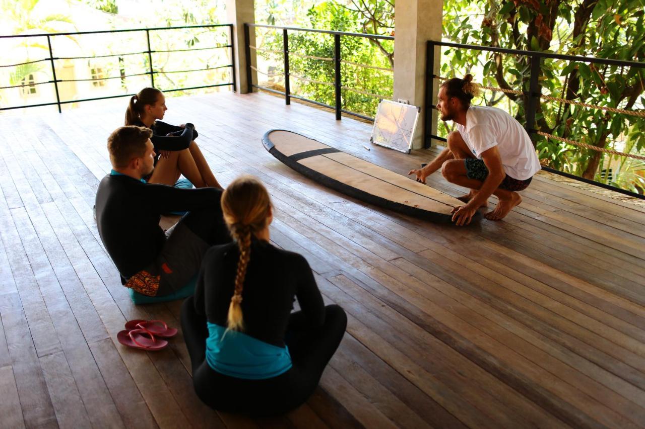 Endless Summer Surf Camp Kuta Kuta Lombok Esterno foto